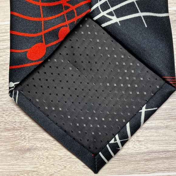 Three Rooker 2017 Black and Red Musical Note Tie - Picture 11 of 16